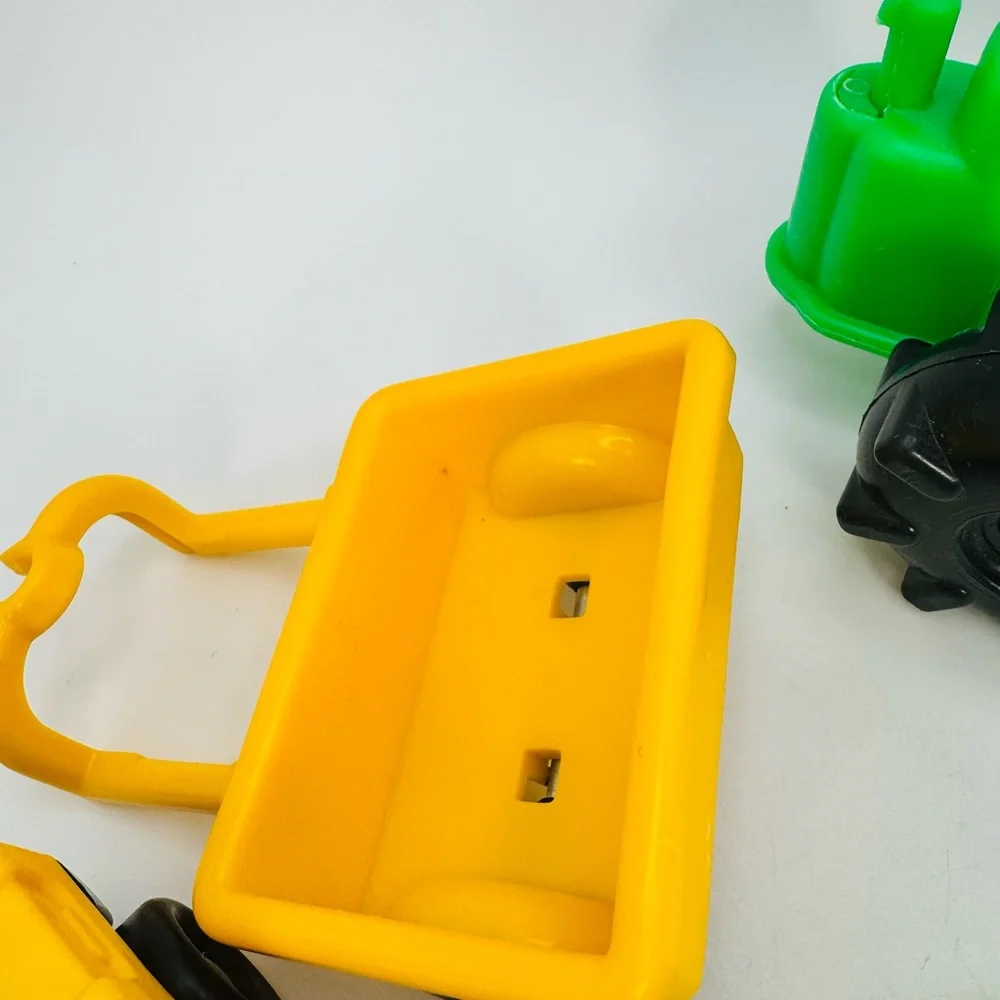 Vintage Fisher Price Little People Farm/Construction Vehicles Lot Of 4 1990/95